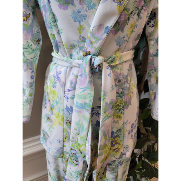ASOS Design Maternity Pantsuit Size US 2 White Floral Blazer and Trousers Petite - Picture 4 of 12